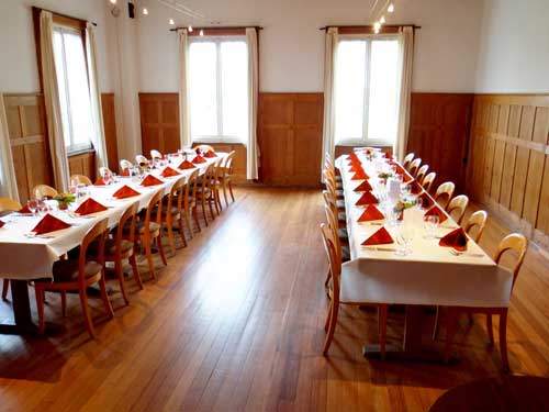 Längsbestuhlung Saal hinten